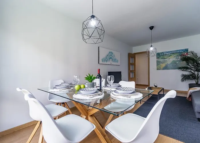 Premium El Palo Apartment Near The Beach With Parking